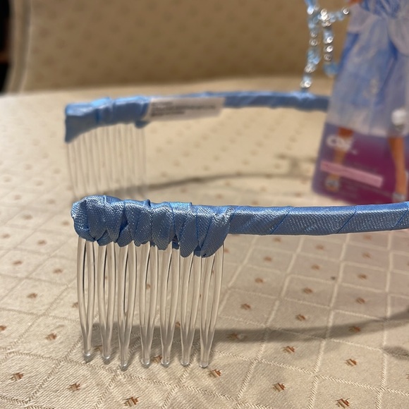 NWT Disney Cinderella Tiara - Picture 6 of 6